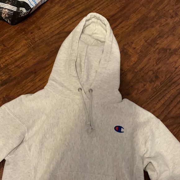 New Without Tags Champion Light Gray Sweatshirt - Picture 8 of 10